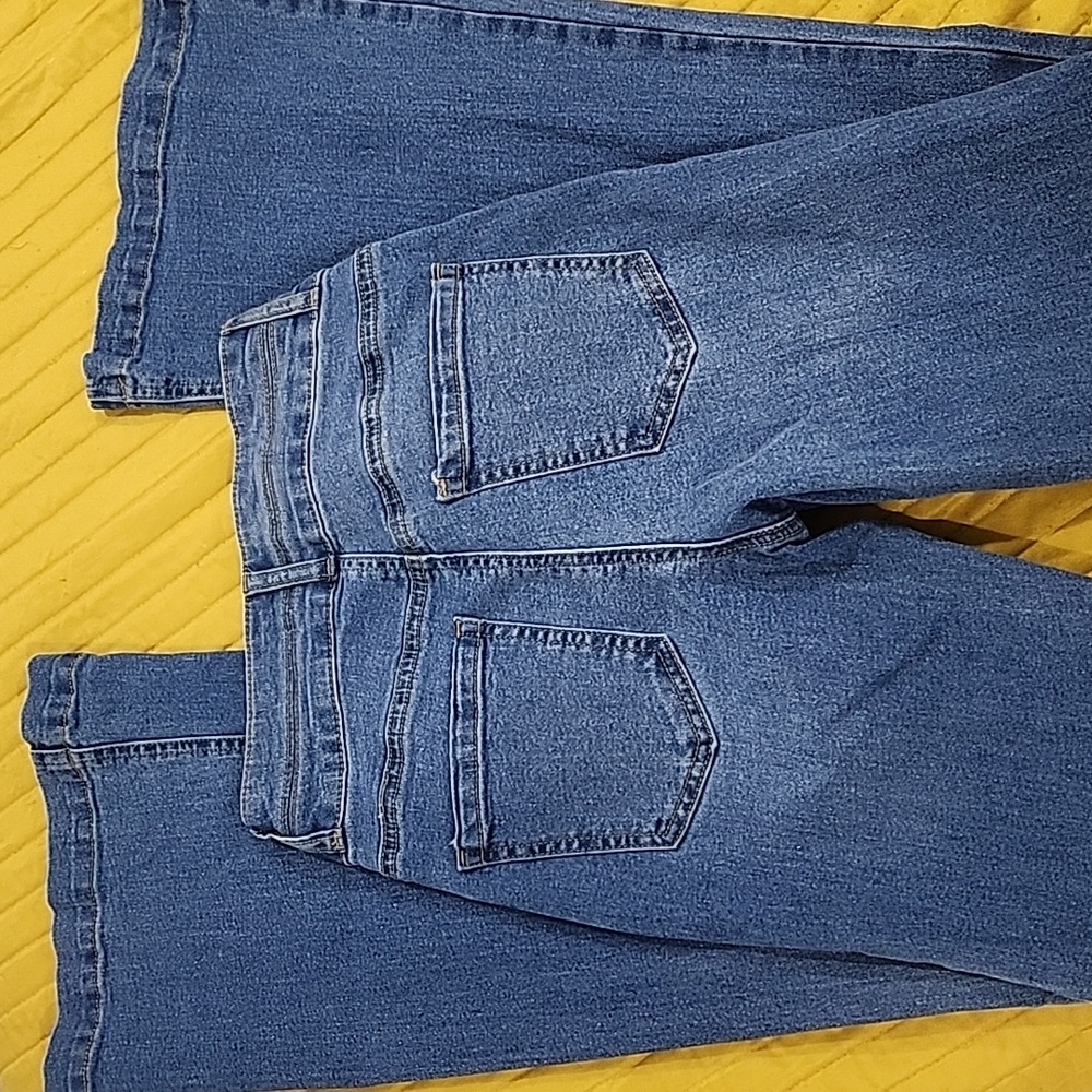 Jeans - Picture 3 of 3